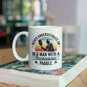 1pc Vintage "Never Underestimate an Old for Man with a Pickleball" Ceramic Mug - Humorous Gift for Grandpa, Dad